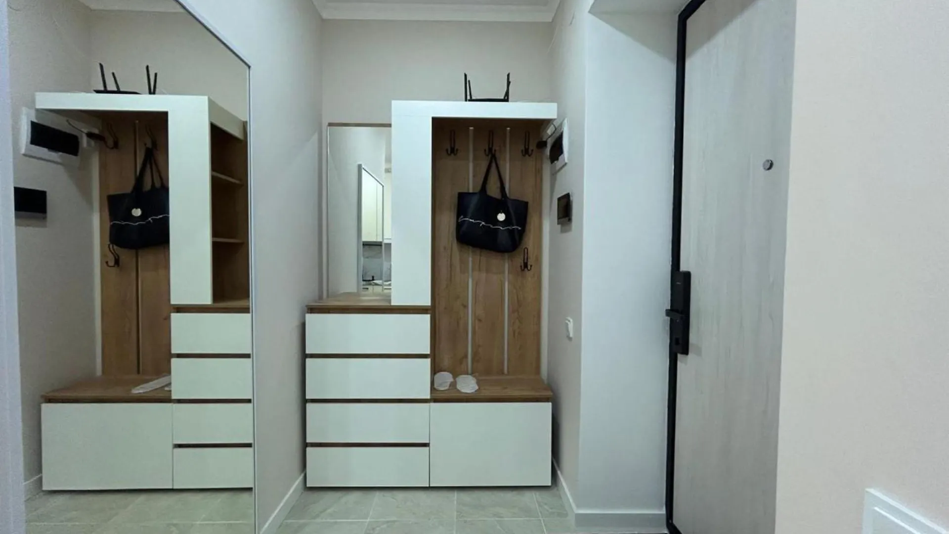 Apartment Апарт-Отель Жк Meridian Из 9 Апартаментов Рядом С Арбатом Almaty