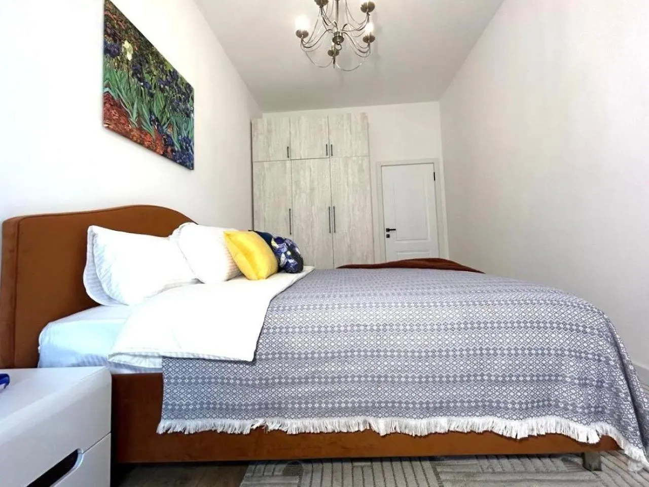 Apartment Апарт-Отель Жк Meridian Из 9 Апартаментов Рядом С Арбатом Almaty
