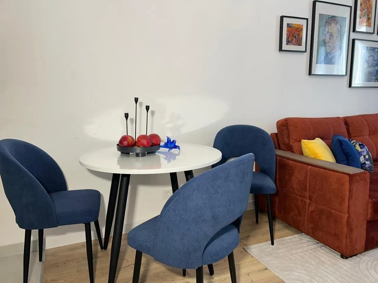 Апарт-Отель Жк Meridian Из 8 Апартаментов Рядом С Арбатом Almaty 0*,