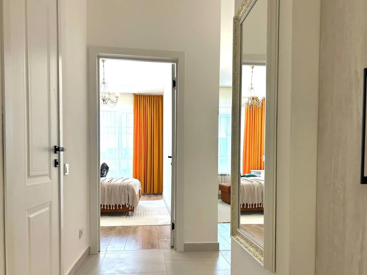 Apartment Апарт-Отель Жк Meridian Из 8 Апартаментов Рядом С Арбатом Almaty