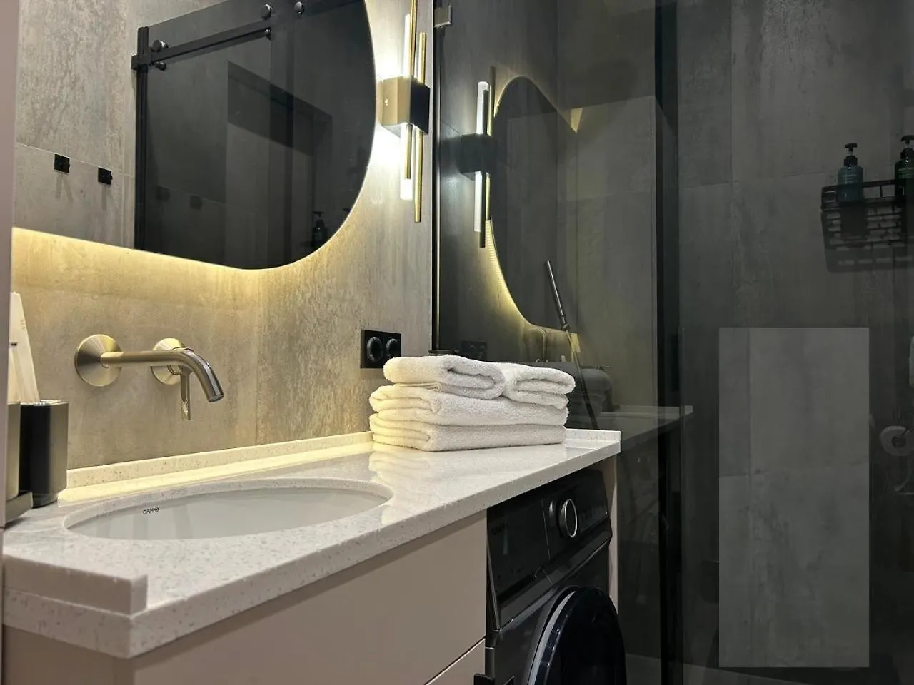Apartment Апарт-Отель Жк Meridian Из 9 Апартаментов Рядом С Арбатом Almaty
