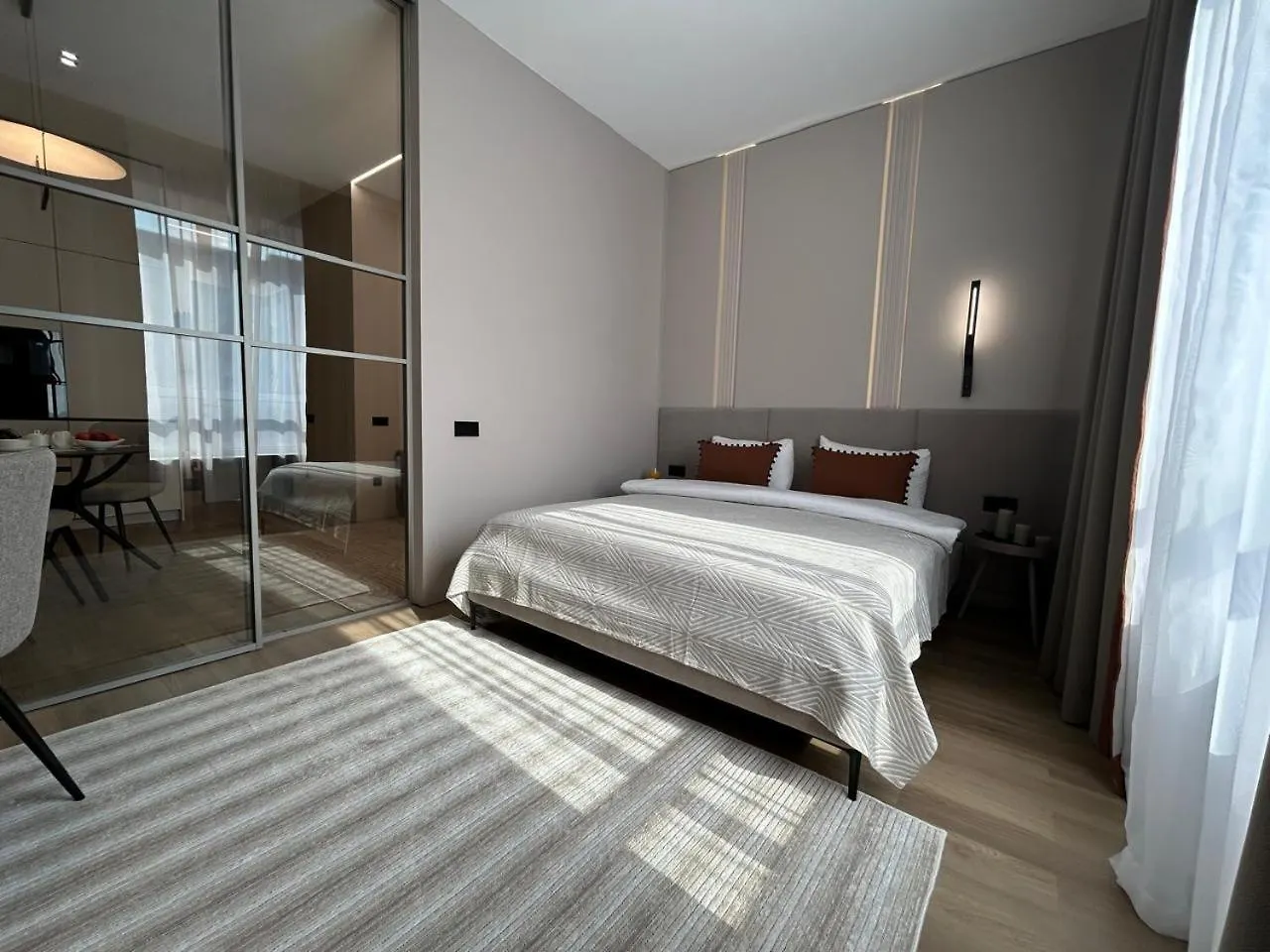 Апарт-Отель Жк Meridian Из 9 Апартаментов Рядом С Арбатом Almaty