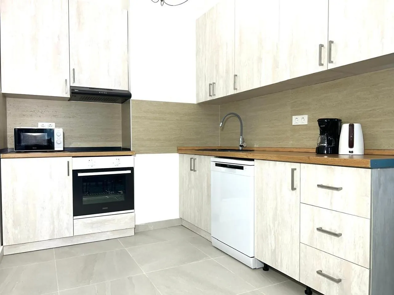 Apartment Апарт-Отель Жк Meridian Из 8 Апартаментов Рядом С Арбатом Almaty